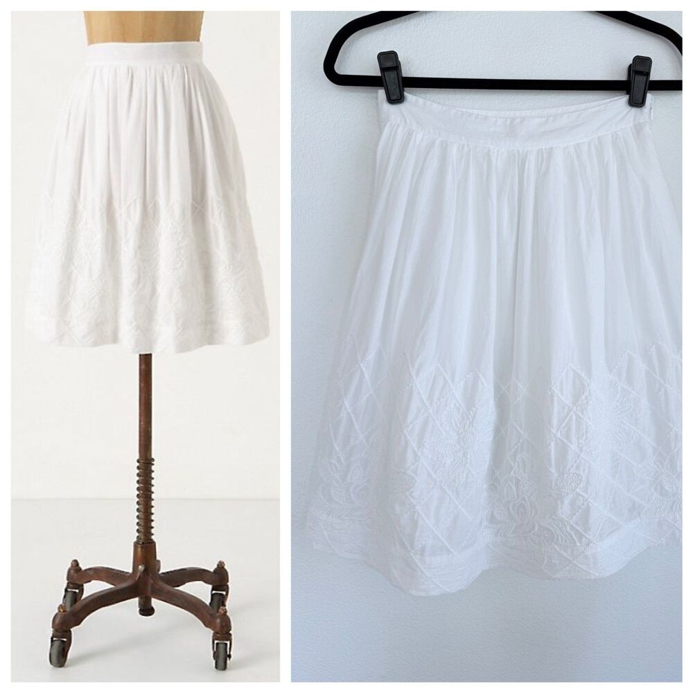 Anthropologie Floreat White Trilliums Embroidered Full Skirt in White Size 6
